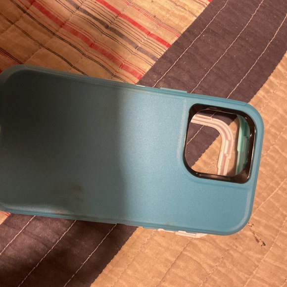 Phone cases - Picture 6 of 7